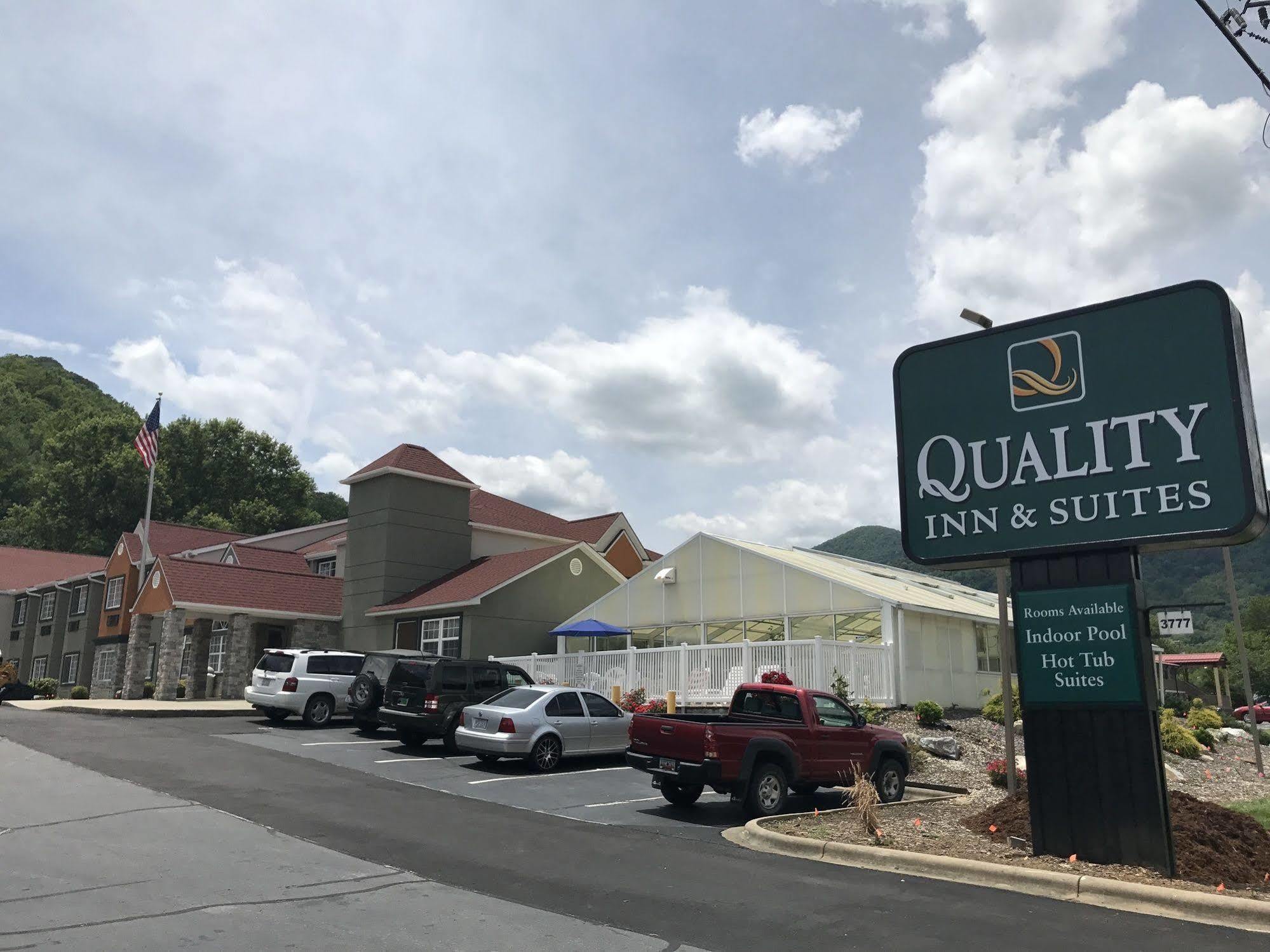 Quality Inn & Suites Maggie Valley - Cherokee Area Exterior photo